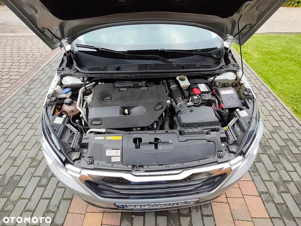 Peugeot 308 BlueHDi 150 Automatik Stop & Start Allure - 18