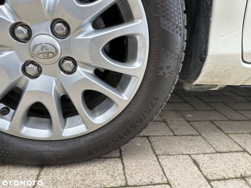 Toyota Yaris 1.33 VVT-i Edition - 29