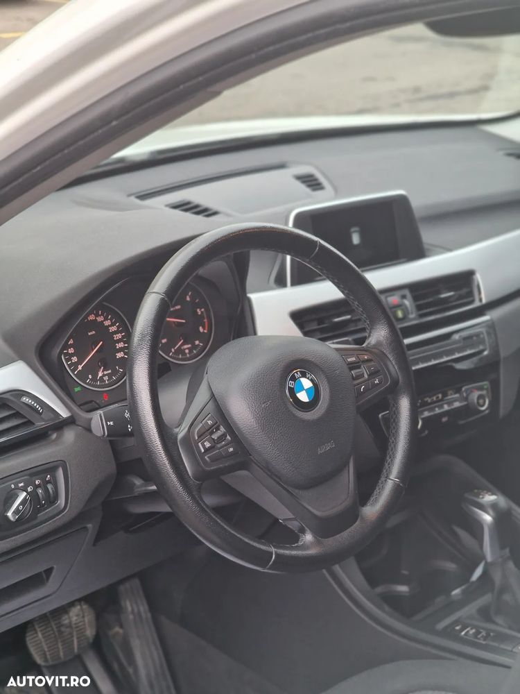 BMW X1 - 15