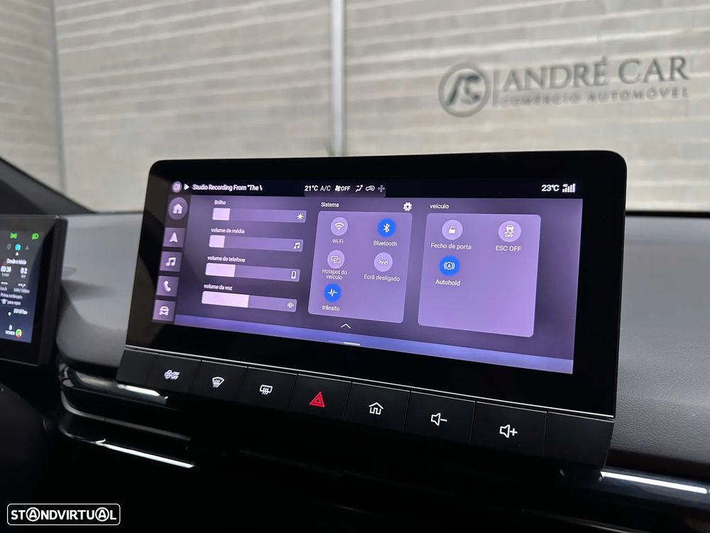 MG MG4 77 kWh Extended Range Luxury - 36