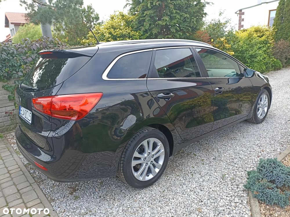 Kia Ceed - 6