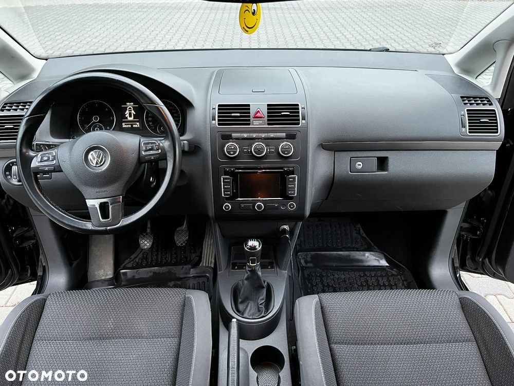 Volkswagen Touran 1.6 TDI DPF BlueMot Comfortline - 9