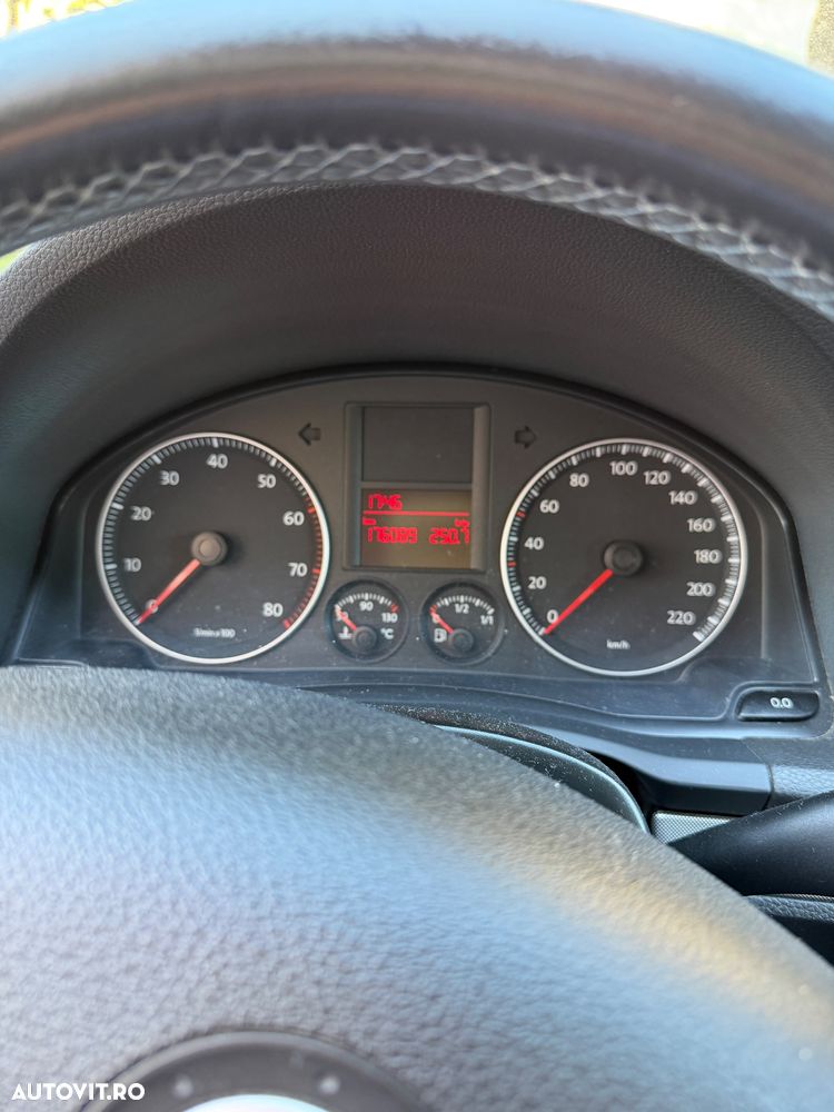 Volkswagen Golf 1.6 Trendline - 8