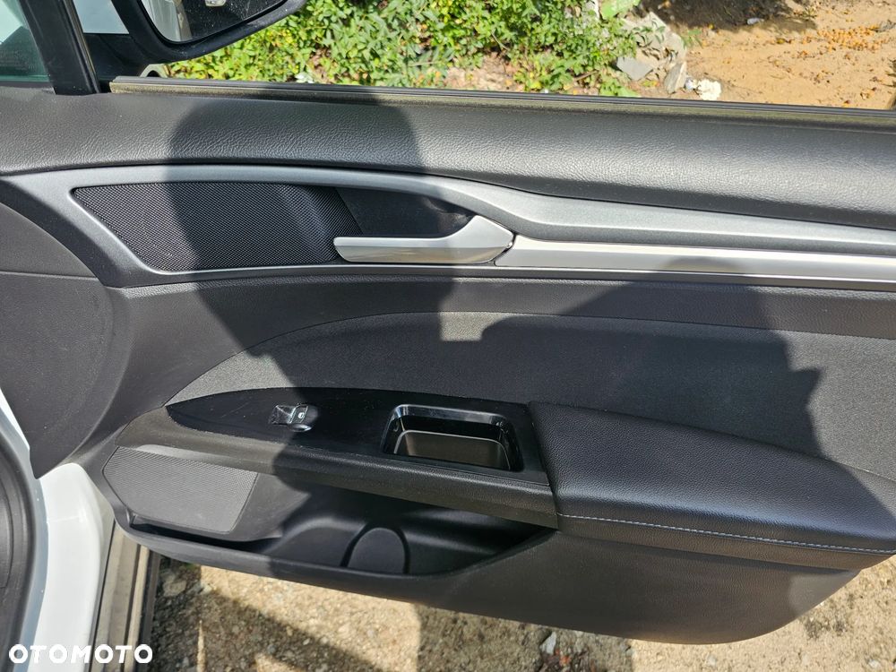 Ford Mondeo 2.0 TDCi Start-Stopp Business Edition - 25