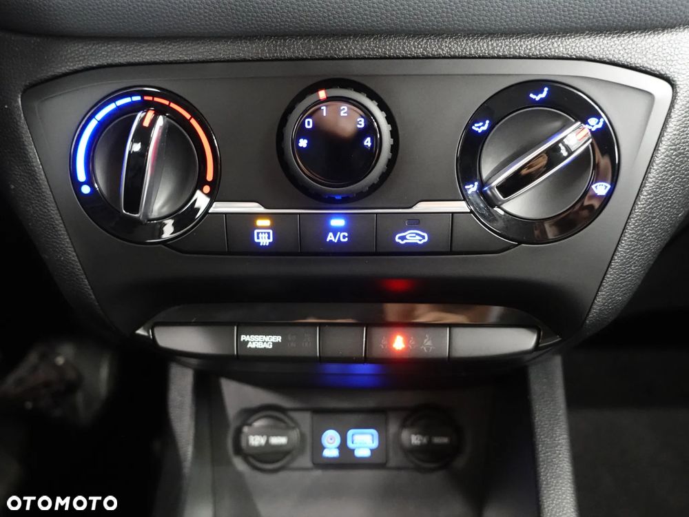 Hyundai i20 1.2 Classic - 32