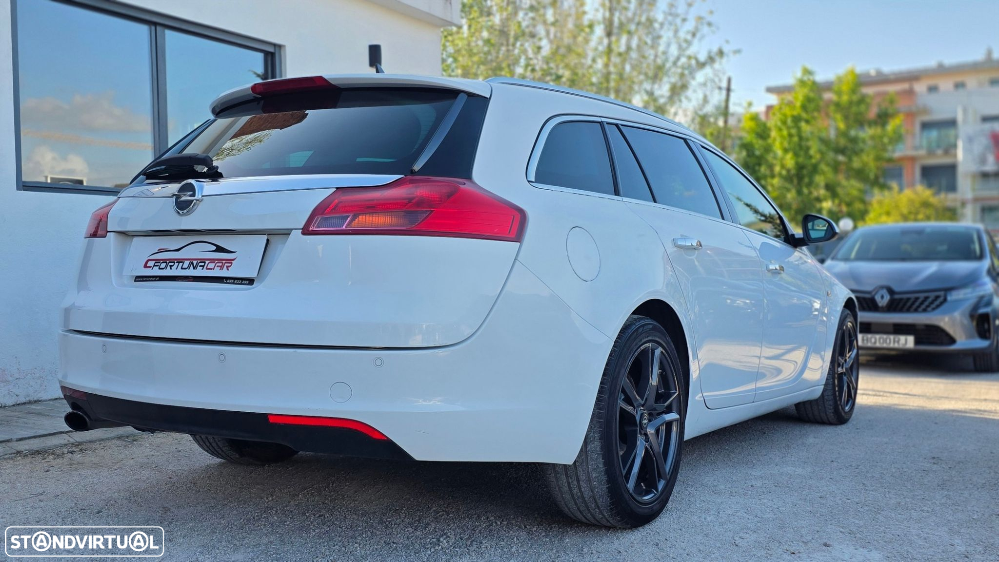 Opel Insignia Sports Tourer 2.0 CDTi Cosmo - 4
