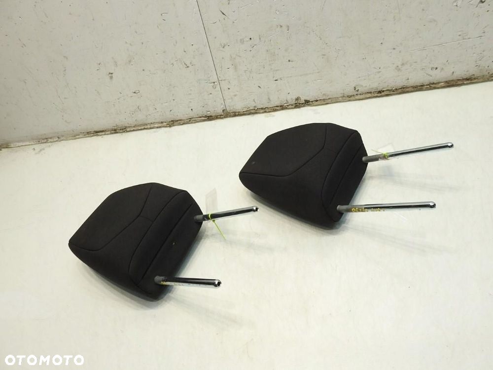 ZAGŁÓWEK PRZÓD TOYOTA AURIS II - 7