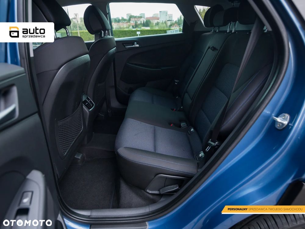 Hyundai Tucson 1.6 GDI BlueDrive Style 2WD - 25