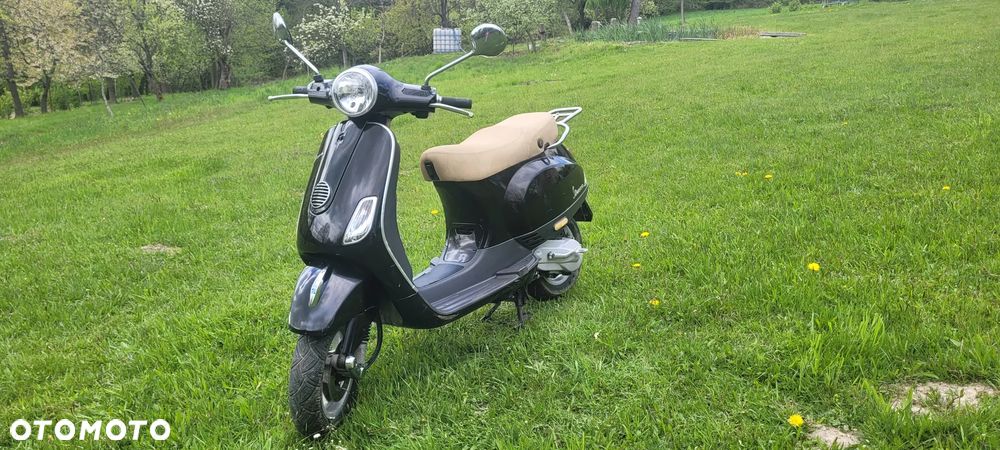 Piaggio Vespa - 8