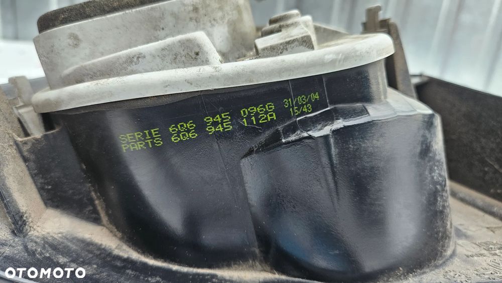 VW Polo 9N IV 4 9N 2002-2005 Kompletna lampa tył prawy Lampa tylna prawa EUROPA KOMPLETNA 6Q6945096G - 7