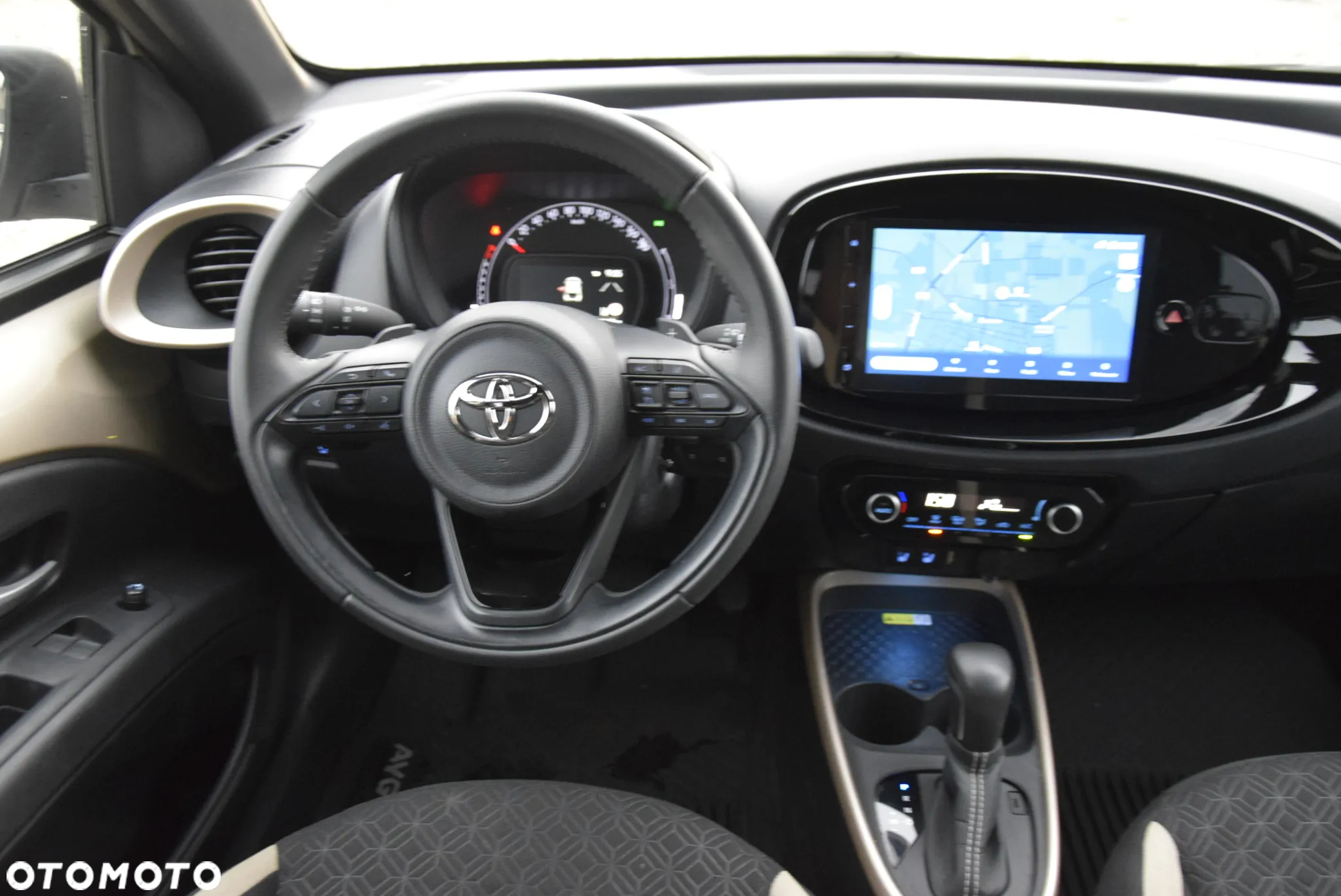 Toyota Aygo X 1.0 VVT-i X-play X-shift - 15