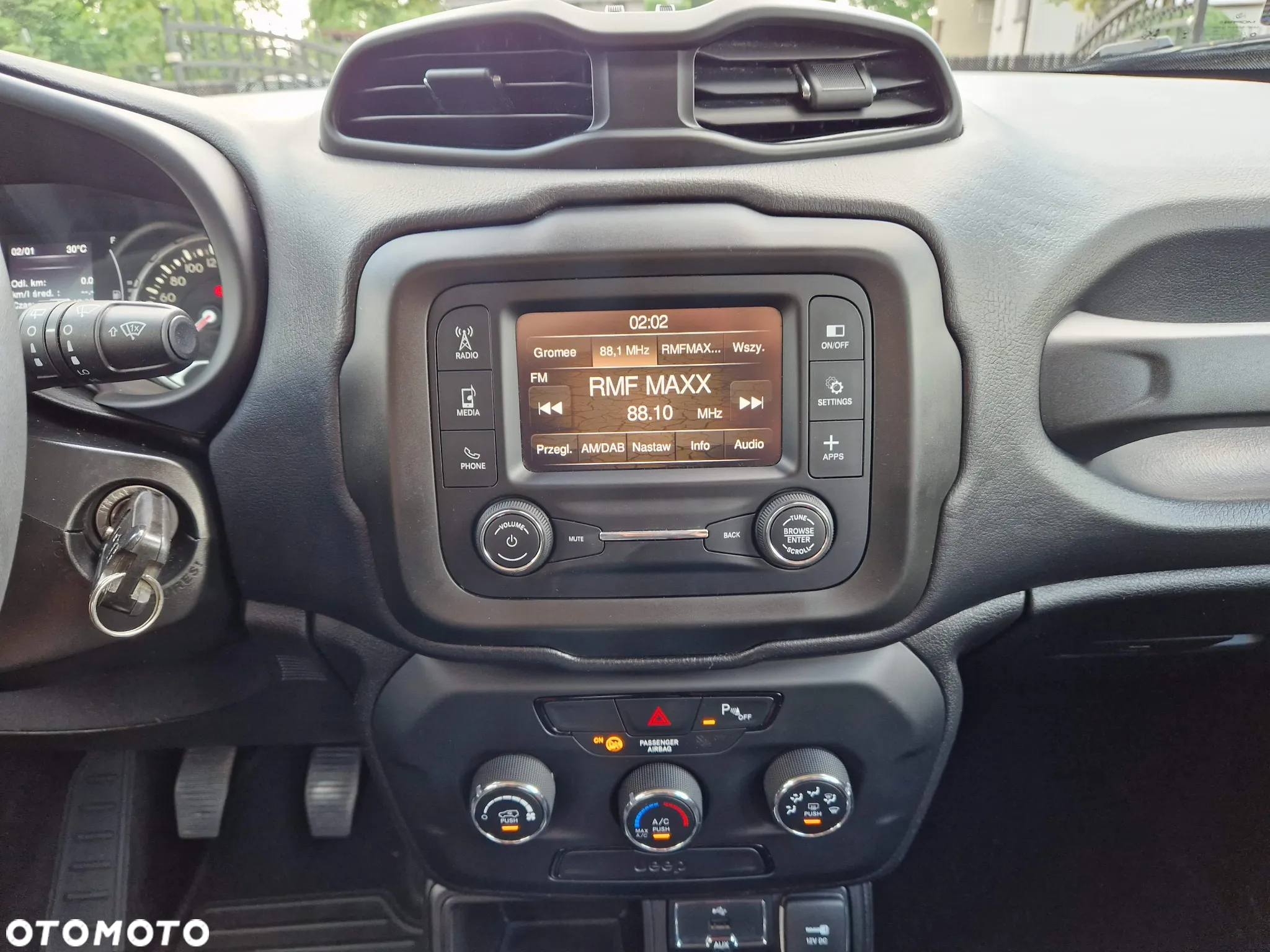 Jeep Renegade 1.6 E-TorQ Longitude FWD - 16