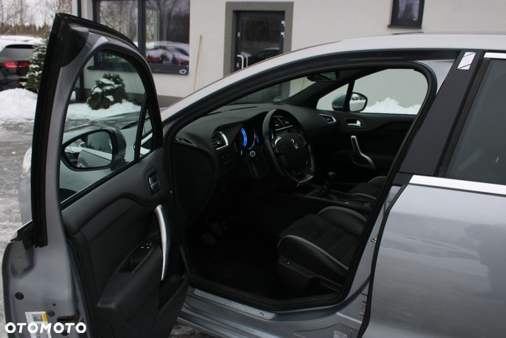 DS Automobiles DS 4 - 22