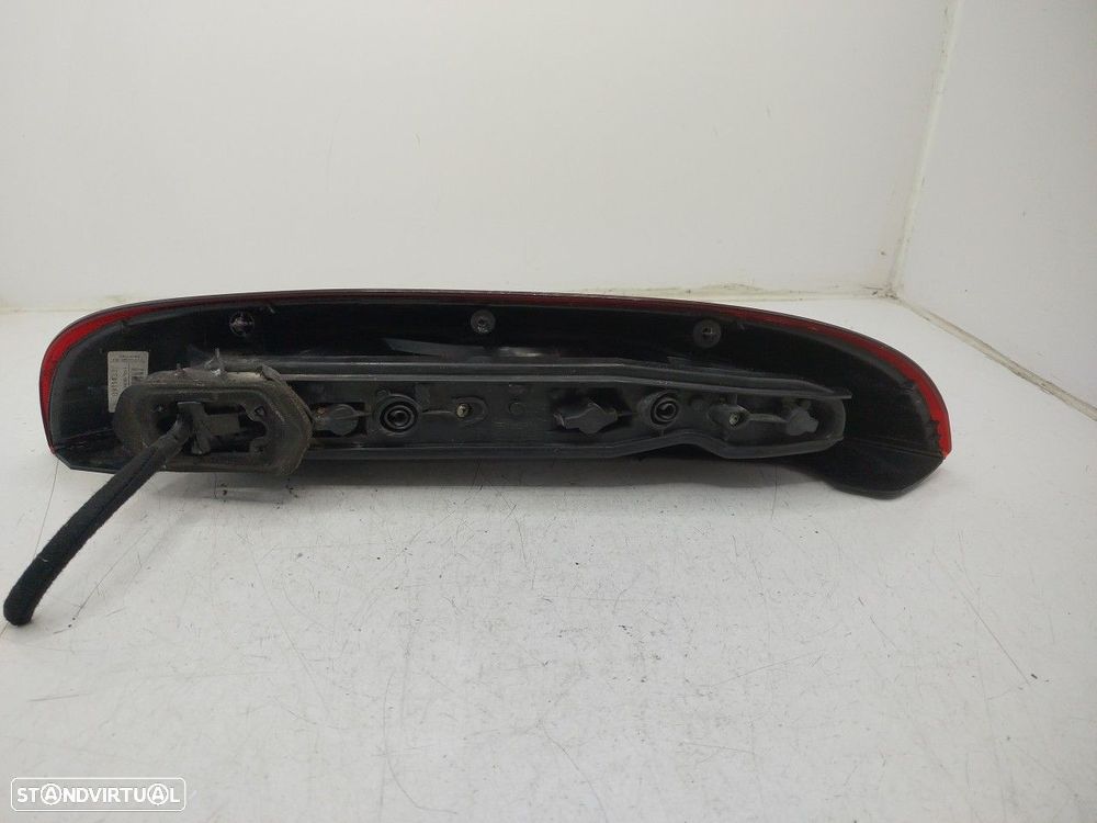 Farolim Stop Dto Opel Corsa C - 4