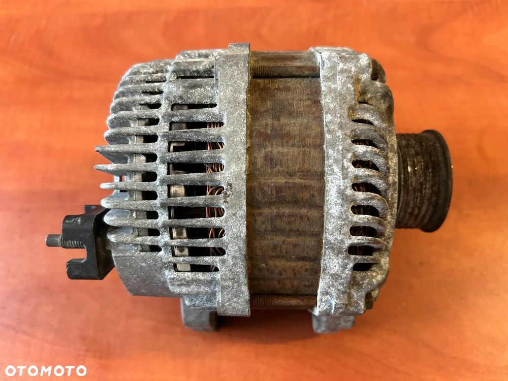 Renault megane scenic alternator 8200404638 - 5