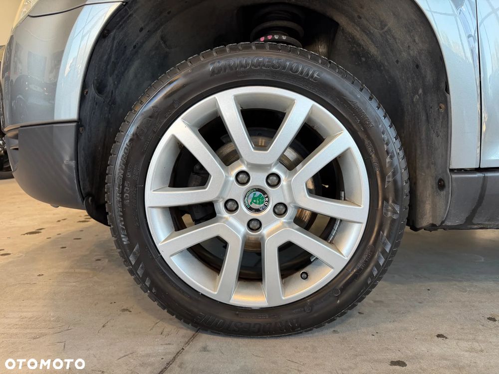 Skoda Yeti 1.2 TSI Elegance PLUS EDITION - 9