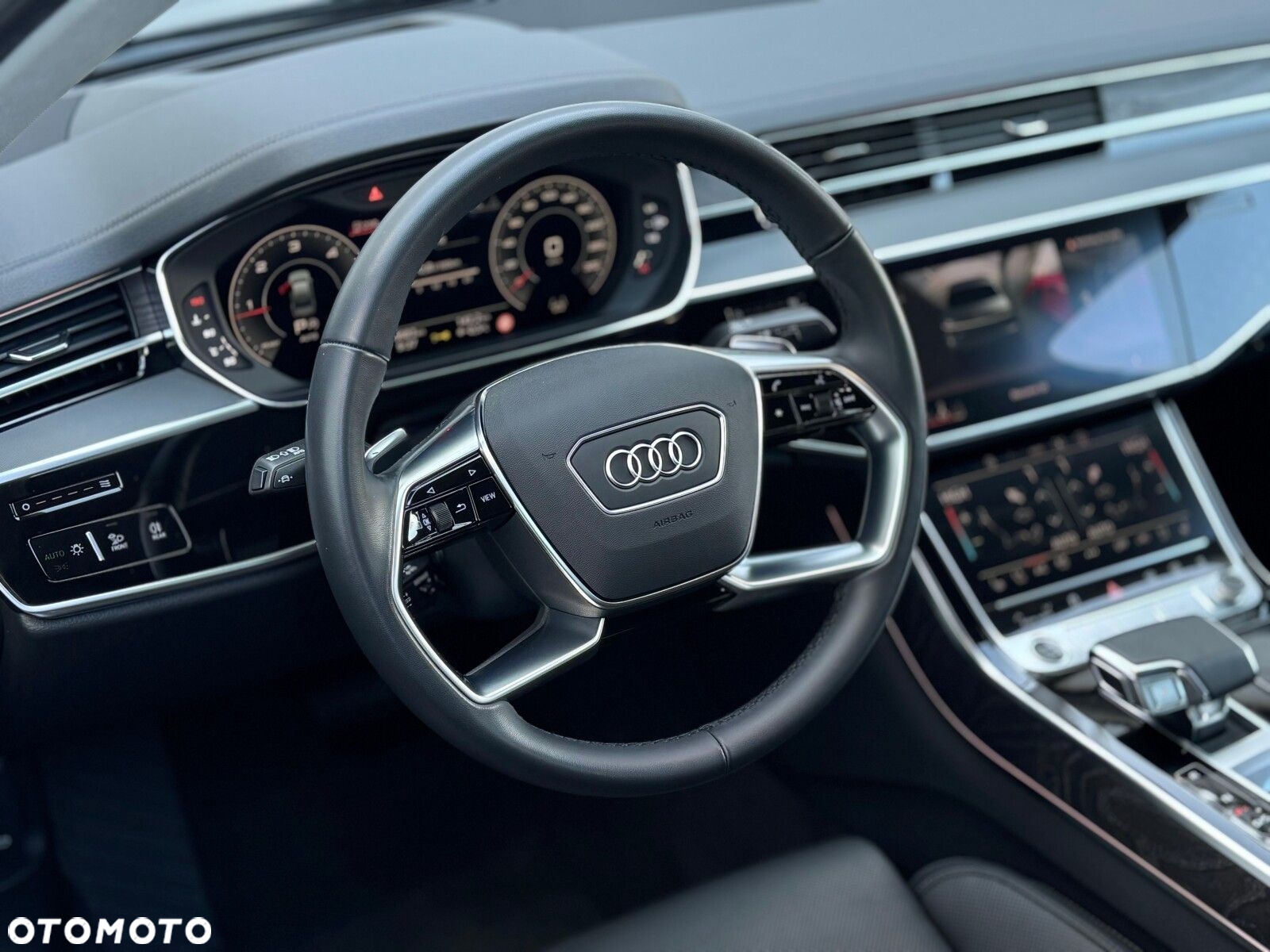 Audi A8 - 10