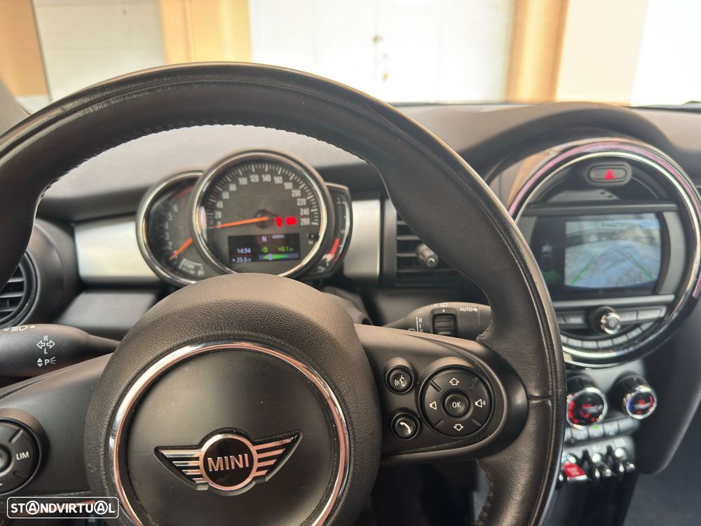 MINI Cabrio One - 13