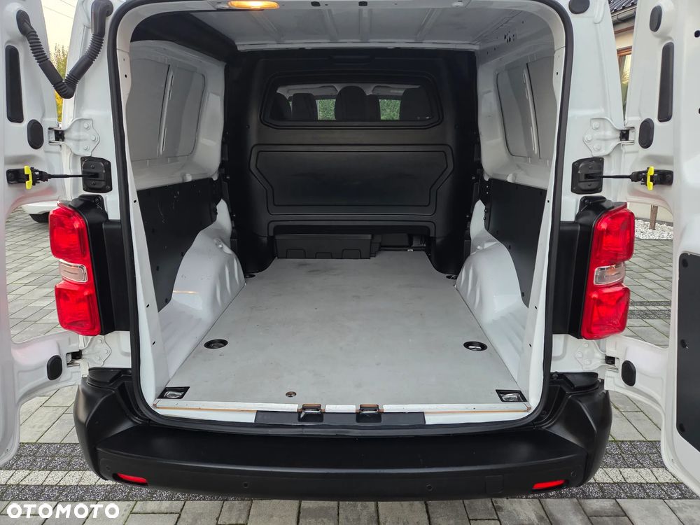 Opel Vivaro - 8