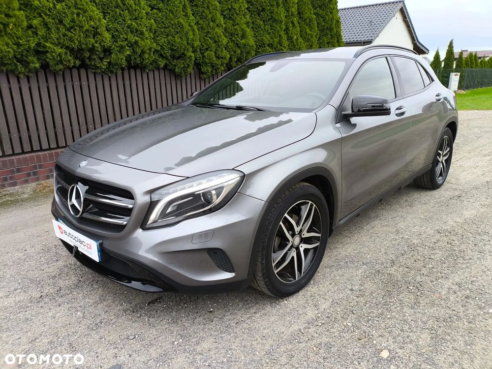 Mercedes-Benz GLA 200 (CDI) d 7G-DCT - 1