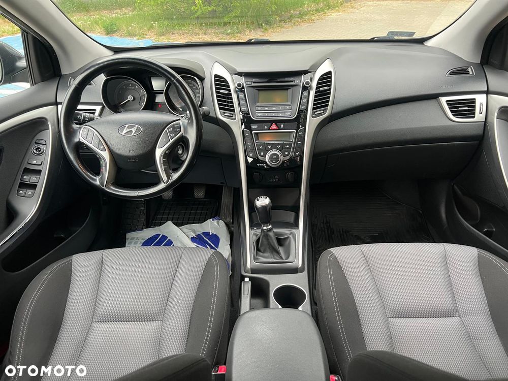 Hyundai i30 1.6 GDI Comfort - 8