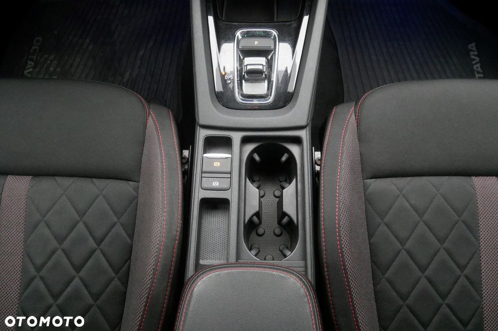 Skoda Octavia - 11