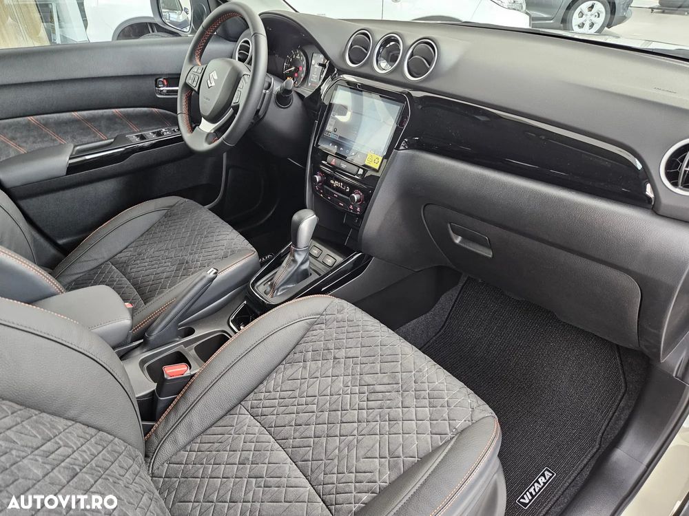 Suzuki Vitara 1.4 Boosterjet 6AT MHEV Spirit - 28