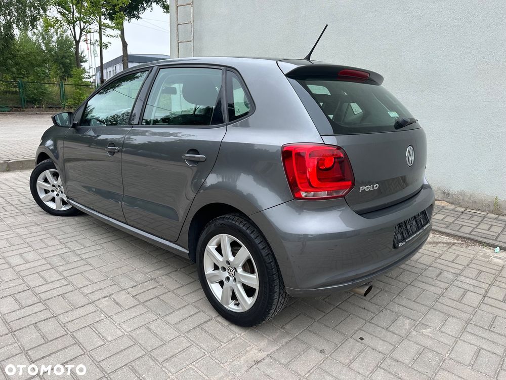 Volkswagen Polo 1.4 16V Trendline - 5