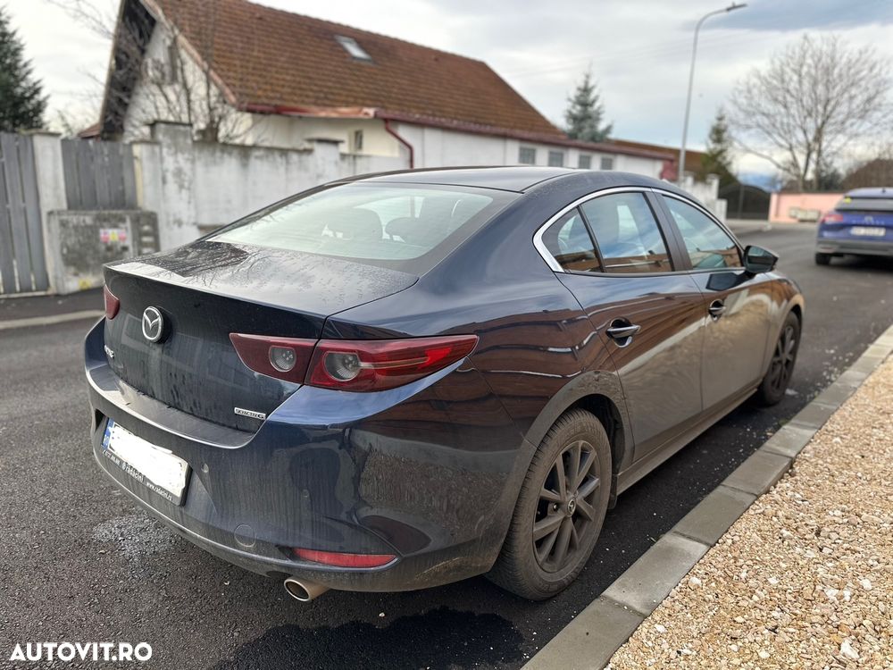 Mazda 3 G122 MHEV - 6