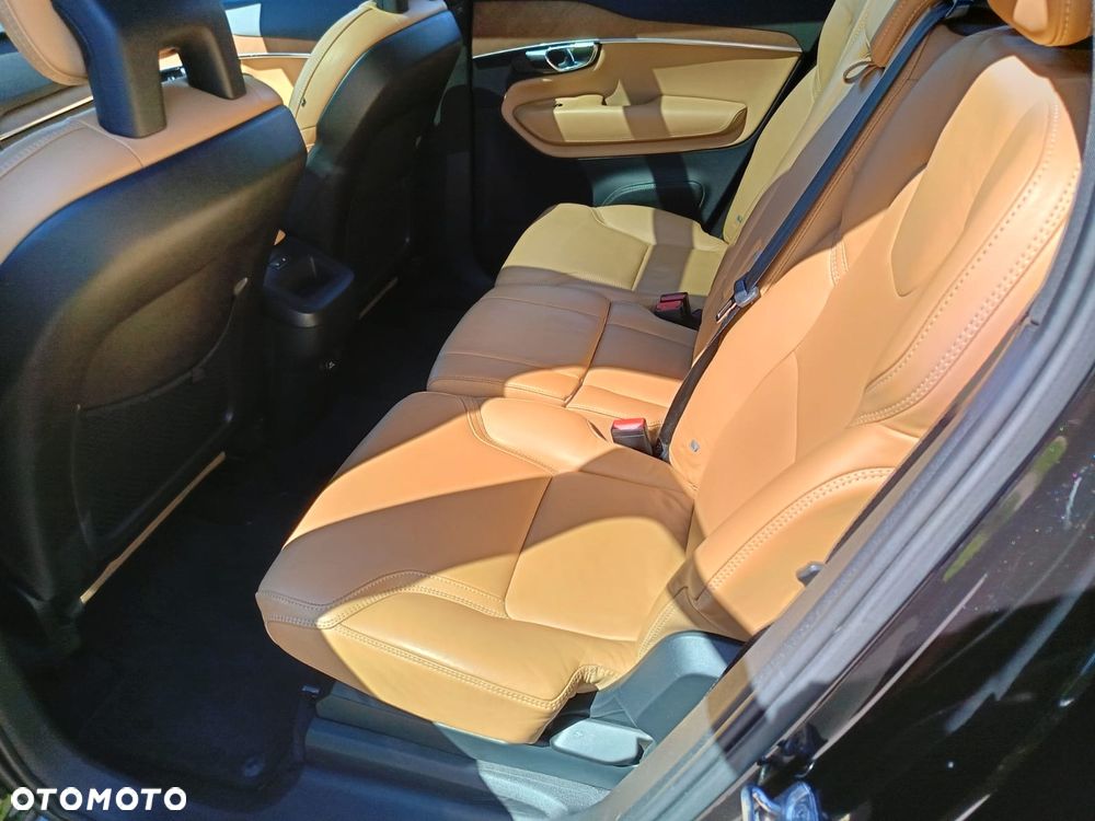Volvo XC 90 D5 AWD Inscription 7os - 7