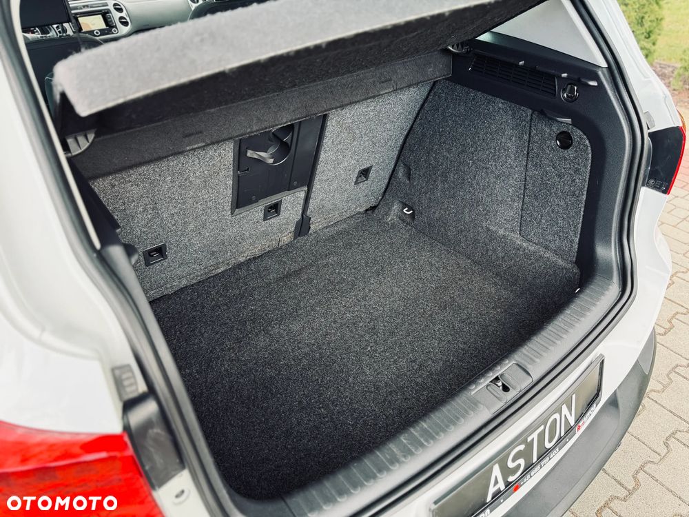 Volkswagen Tiguan 2.0 TDI DPF BlueMotion Technology Cup Sport & Style - 17