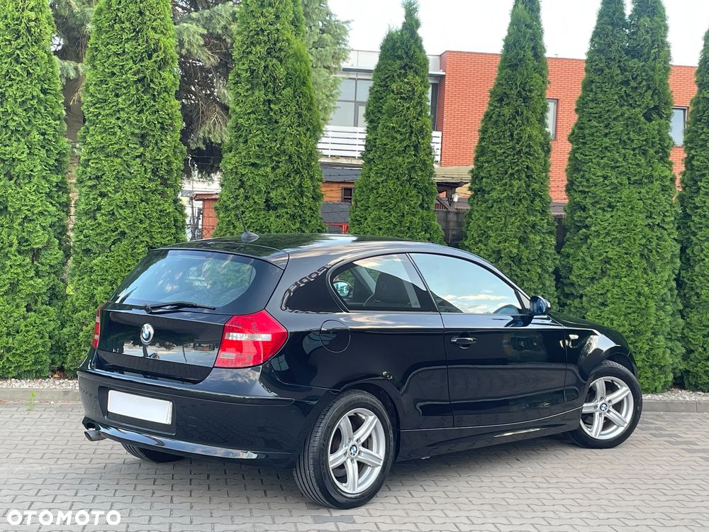 BMW Seria 1 118d DPF Edition Sport - 11