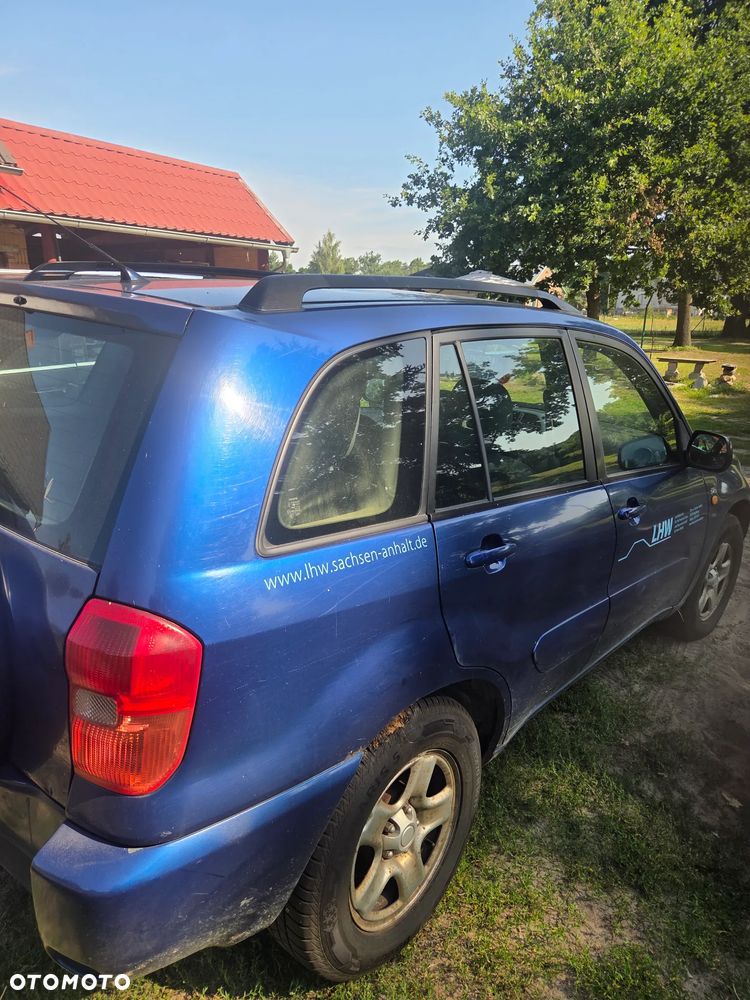 Toyota RAV4 2.0 D-4D 4x4 - 3