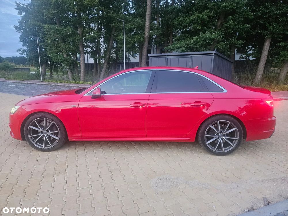 Audi A4 Limousine 2.0 TFSI ultra Sport S tronic - 1