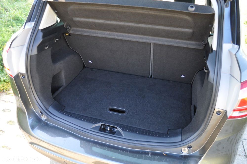 Ford B-MAX - 23