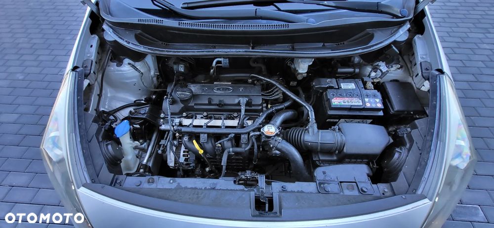 Kia Rio 1.2 Attract - 34
