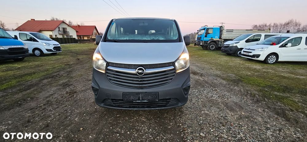 Opel Vivaro - 2
