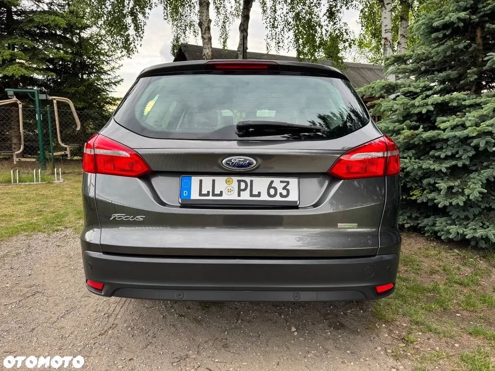 Ford Focus - 22