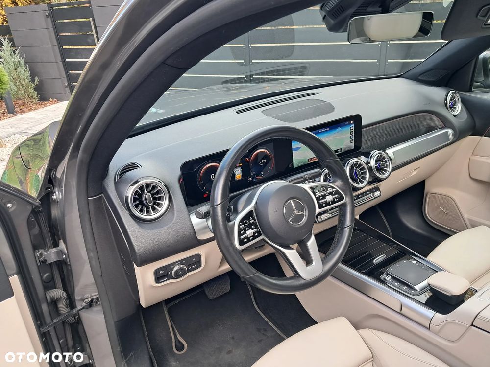 Mercedes-Benz GLB 200 d 8G-DCT Progressive Advanced - 17