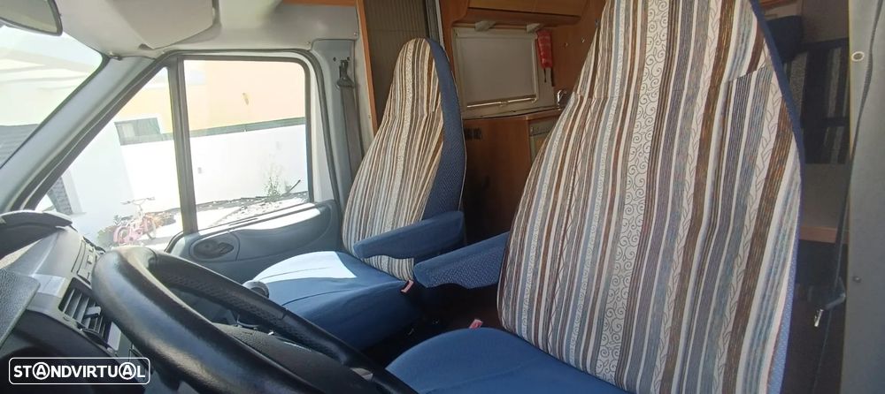 Ford Transit CARADO T135 - 7