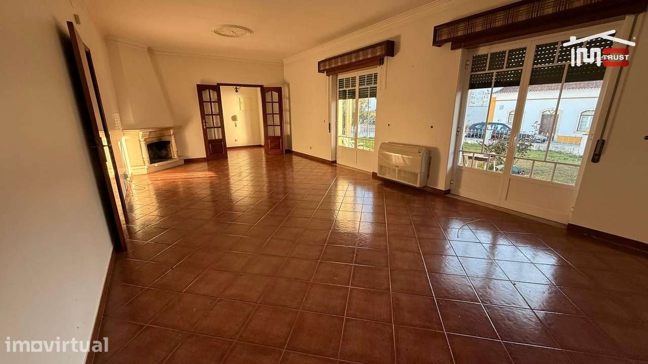 Negócio de Alto Potencial: Moradias T3 + T4 em Terreno de 13.000 m²... - Grande imagem: 5/39