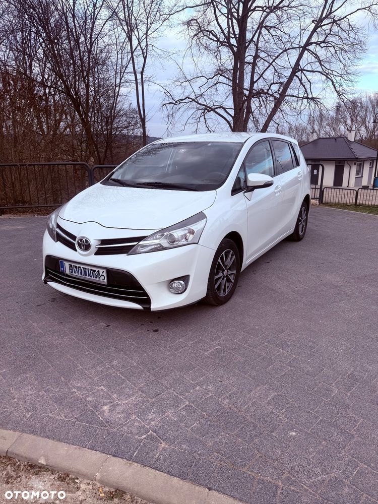 Toyota Verso 1.6 D-4D Premium 7os - 1