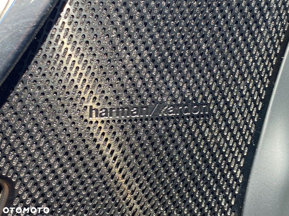 Volvo V90 Cross Country D5 AWD Pro - 28