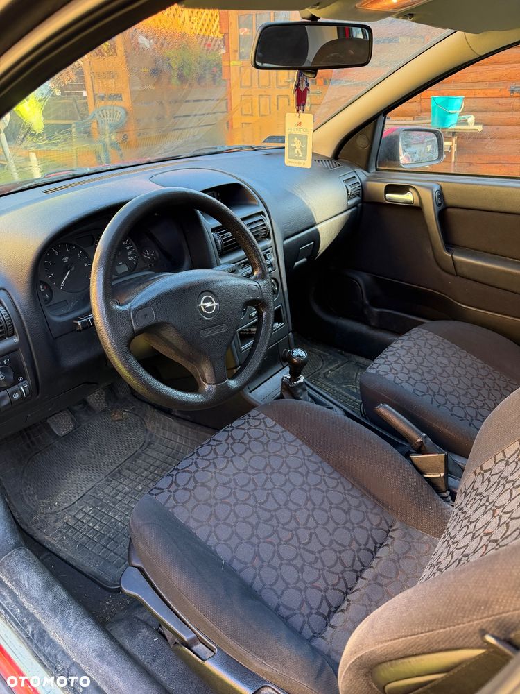 Opel Astra 1.6 - 7