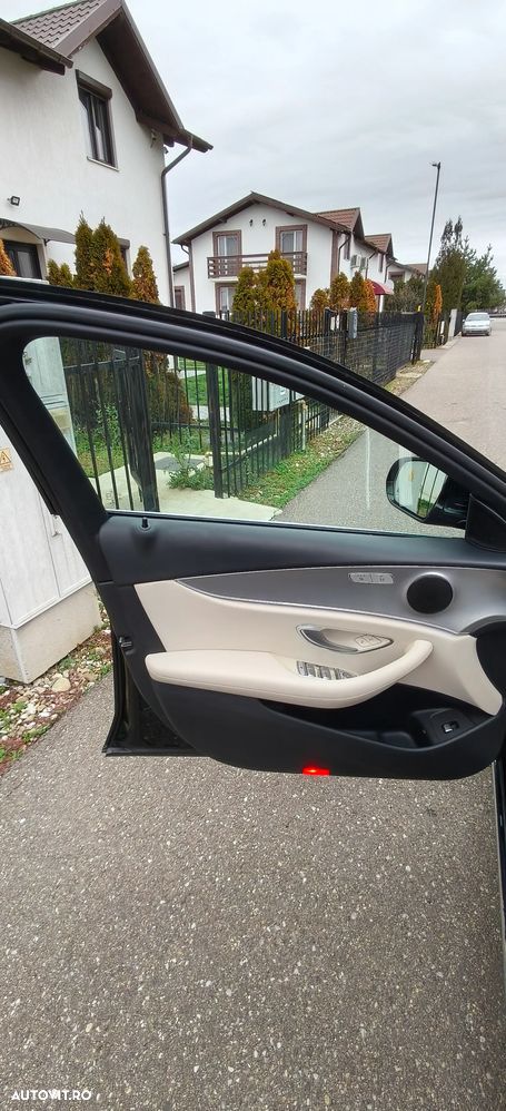 Mercedes-Benz E 200 d 9G-TRONIC - 12