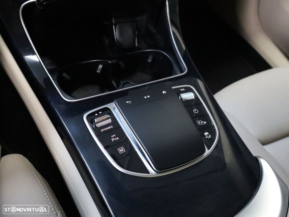 Mercedes-Benz GLC 300 de 4Matic - 19