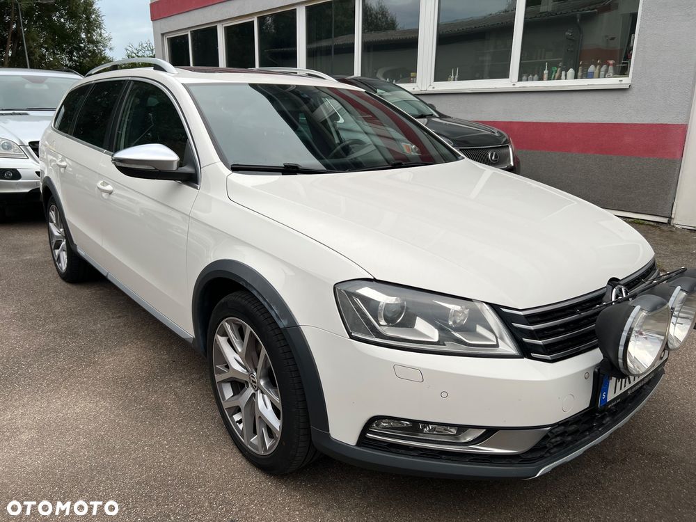 Volkswagen Passat Alltrack 2.0 TDI 4Motion DSG BlueMotion Tec - 2