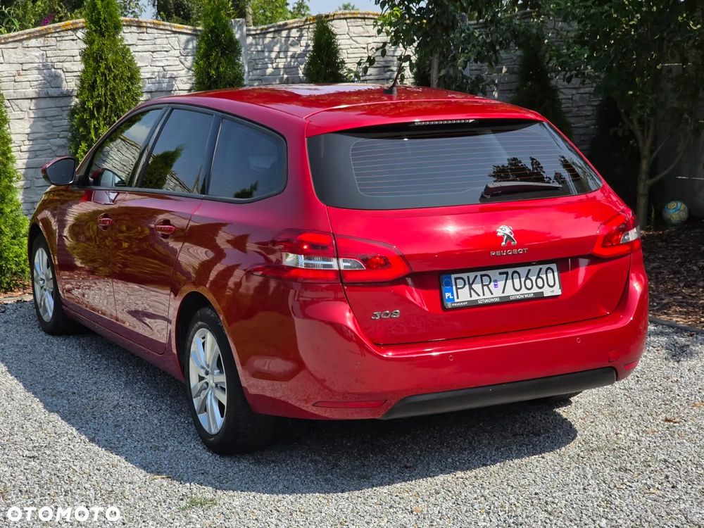 Peugeot 308 - 4