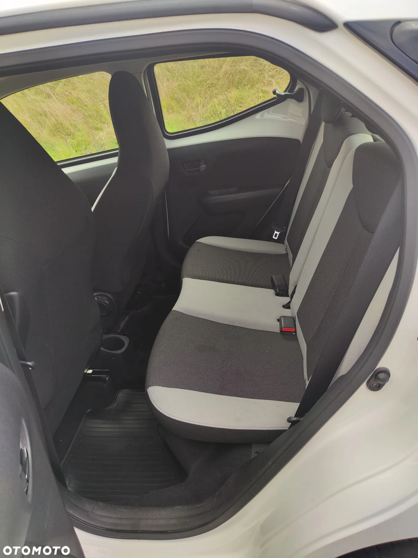 Toyota Aygo 1.0 VVT-i Sprint EU6 - 6