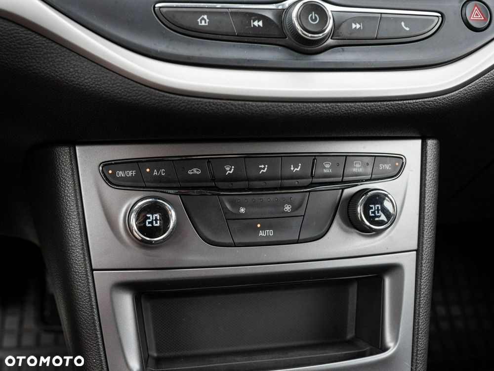 Opel Astra - 17